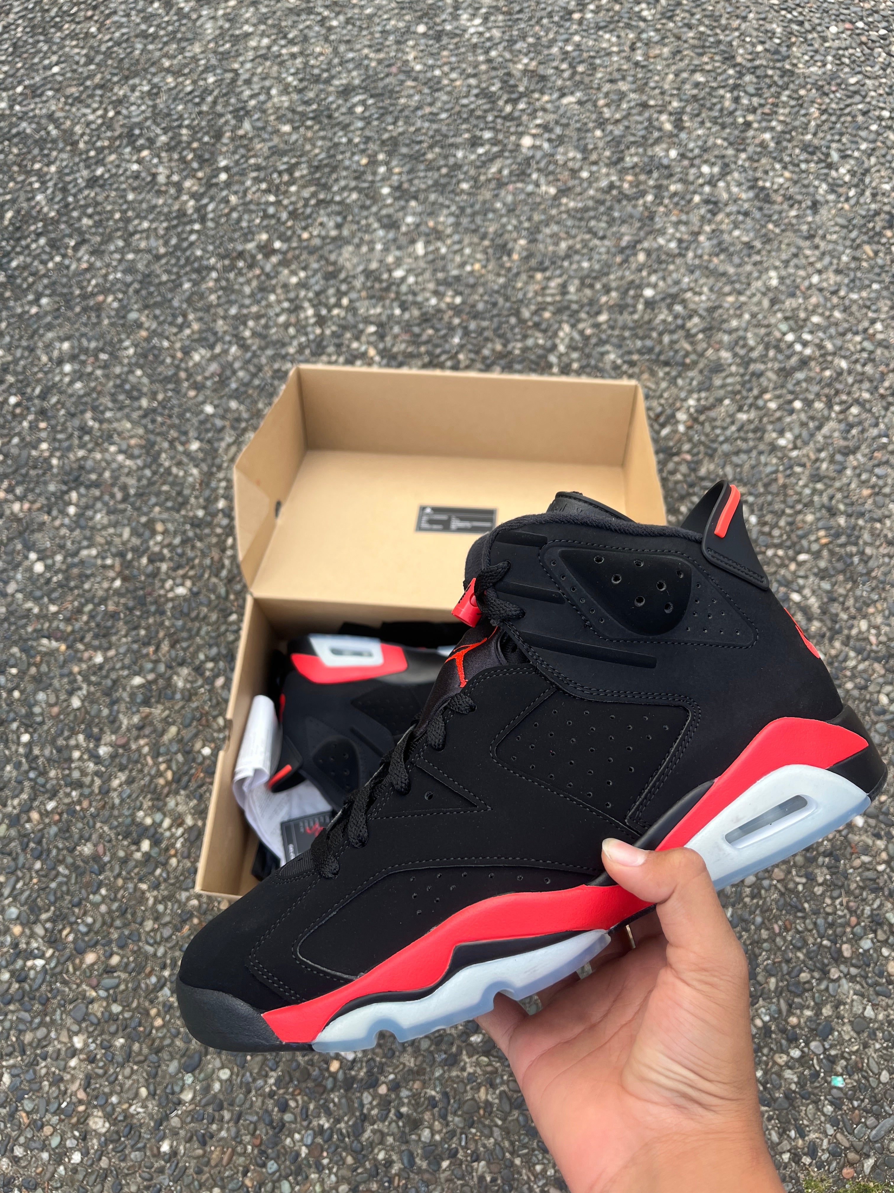 Jordan 6 infrared